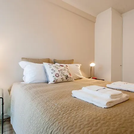 Flh Campo De Ourique Bright Apartman Lisboa